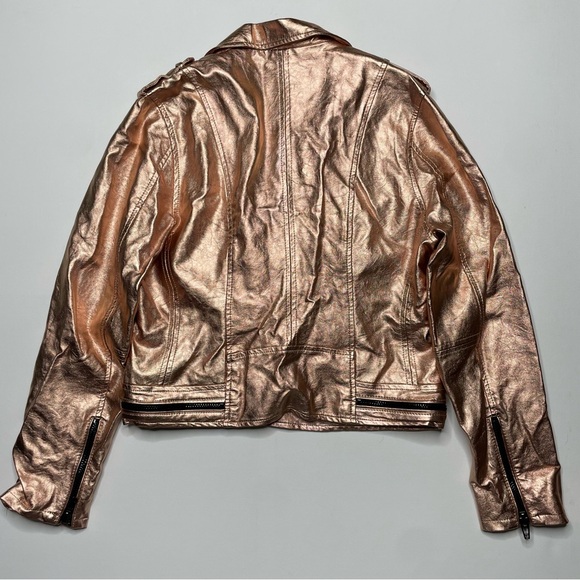 BLANK NYC Metallic Faux Leather Moto Jacket Rose Gold Party Holiday New Year - Picture 10 of 10